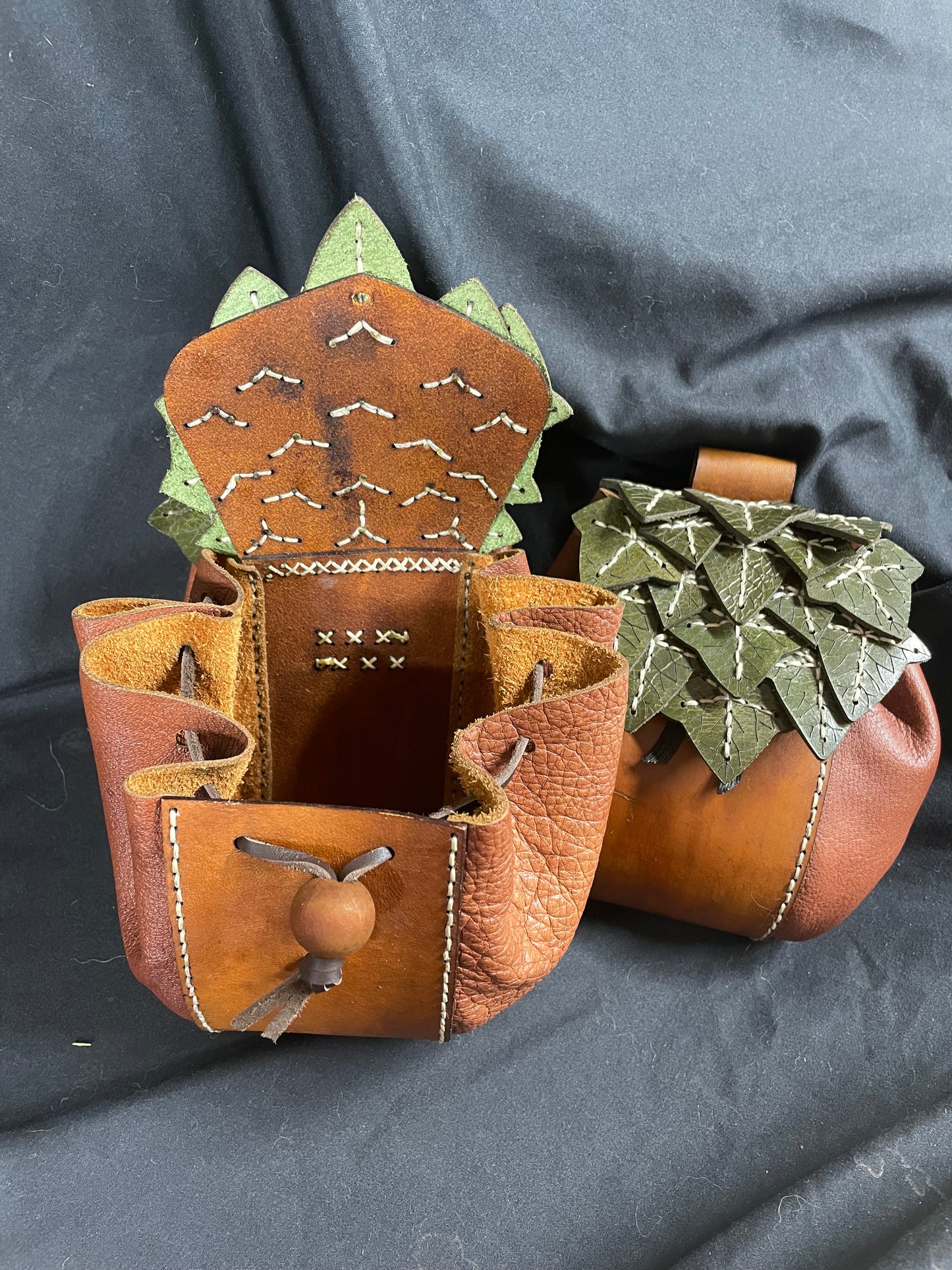 Druid leaf pouch