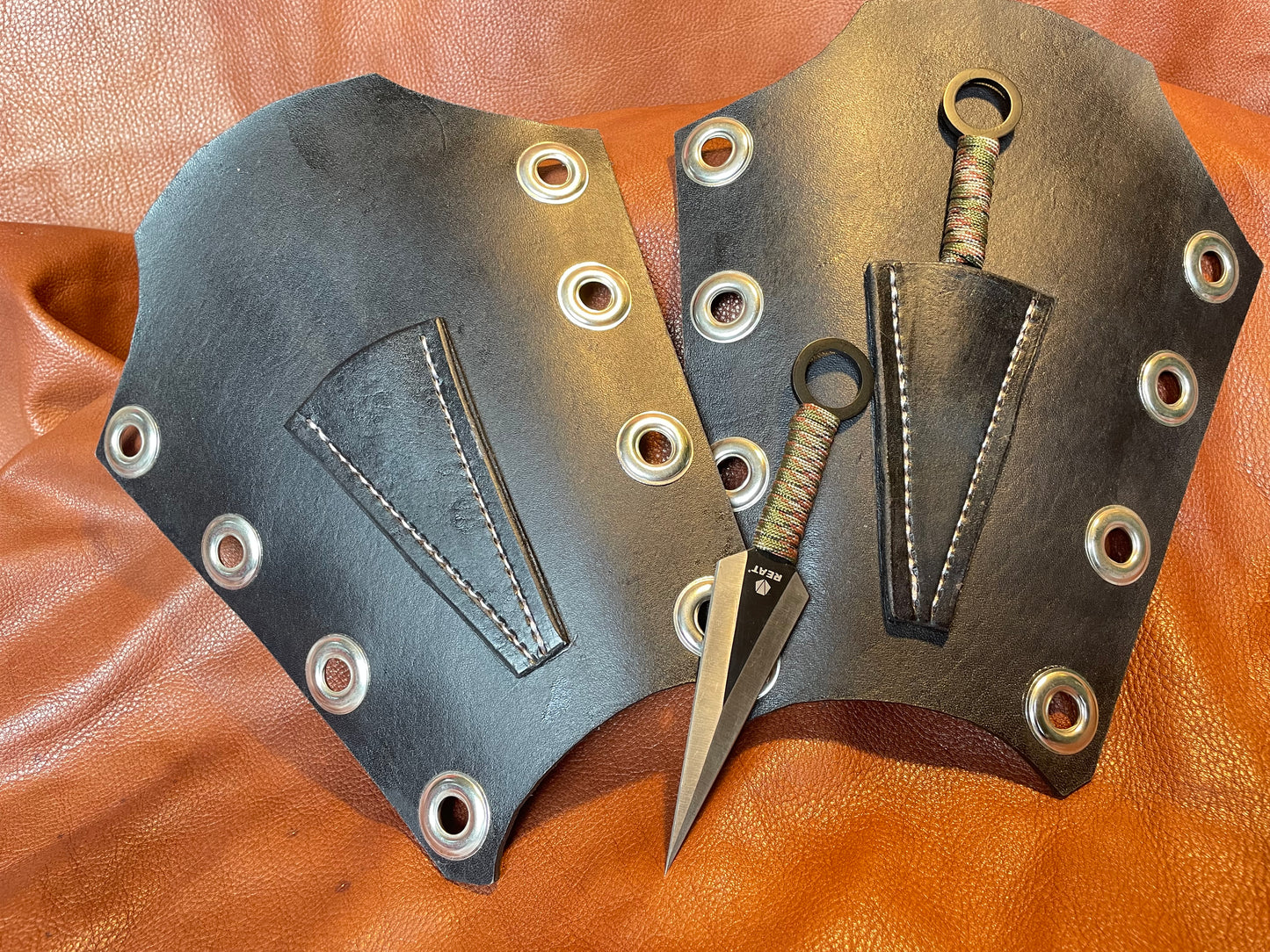 Bracers with Kunai